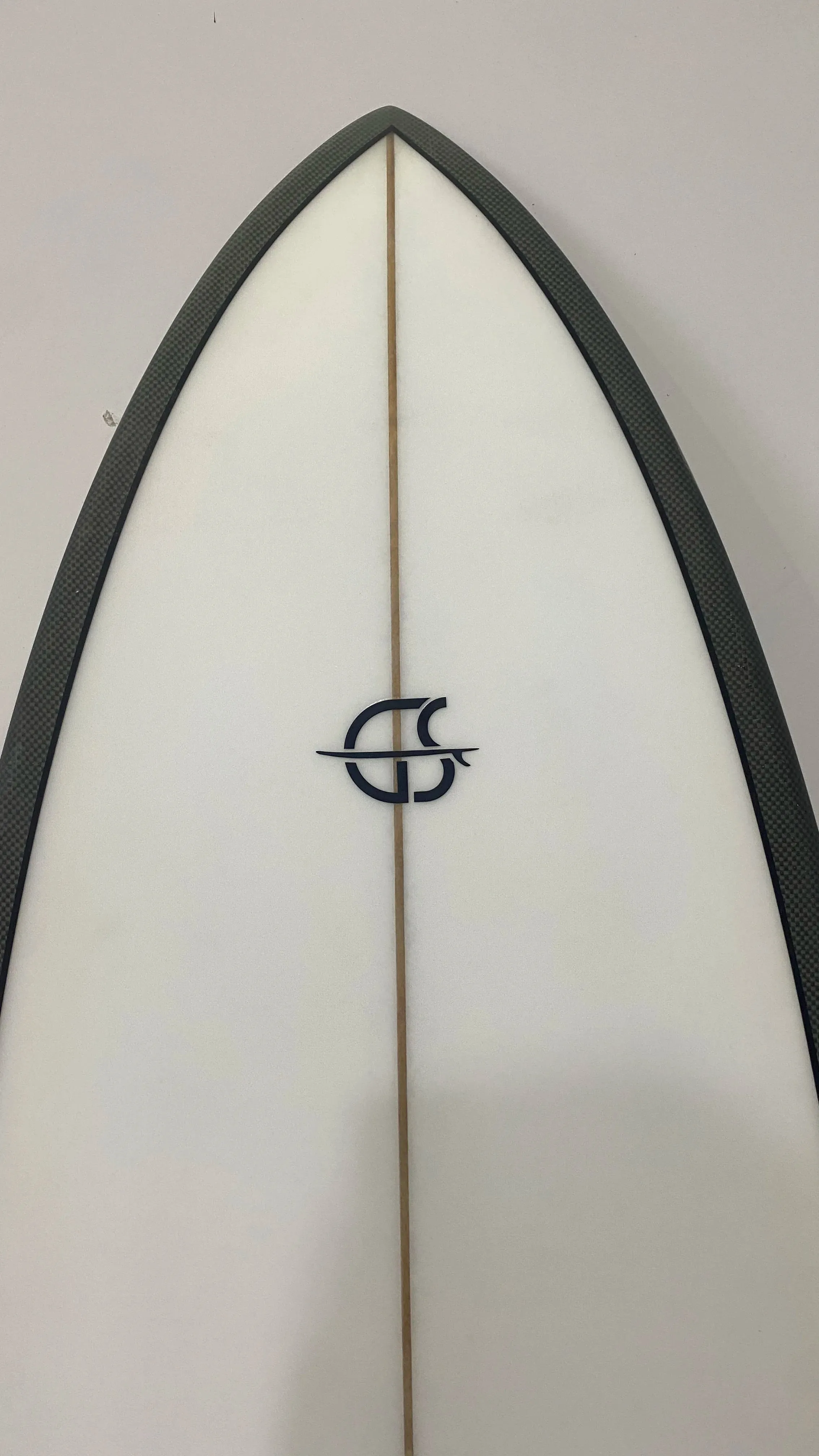 5'8 Customized Hard Fiberglass short high-performance Surfboard