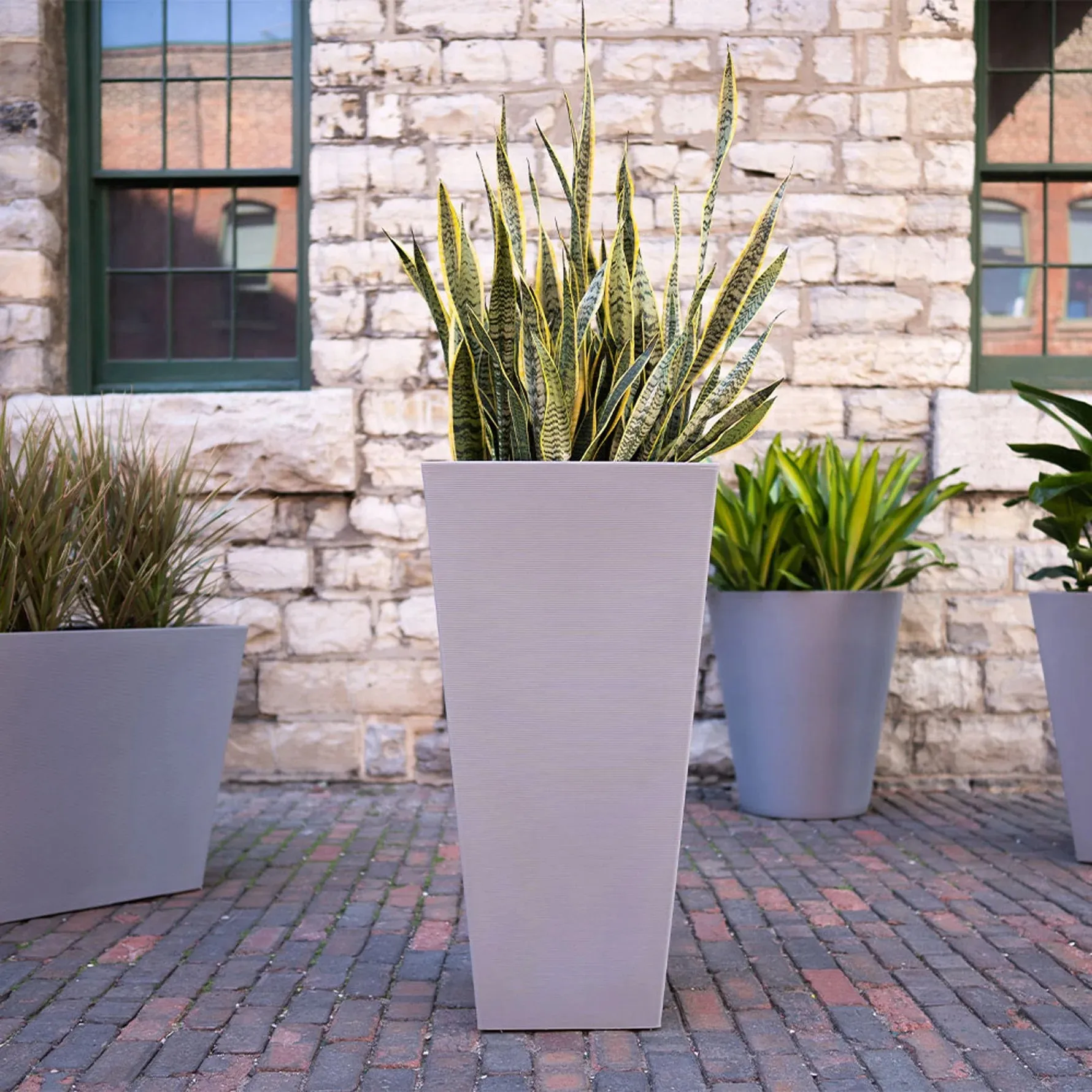 Pro Tapered Pedestal Polyresin Planter