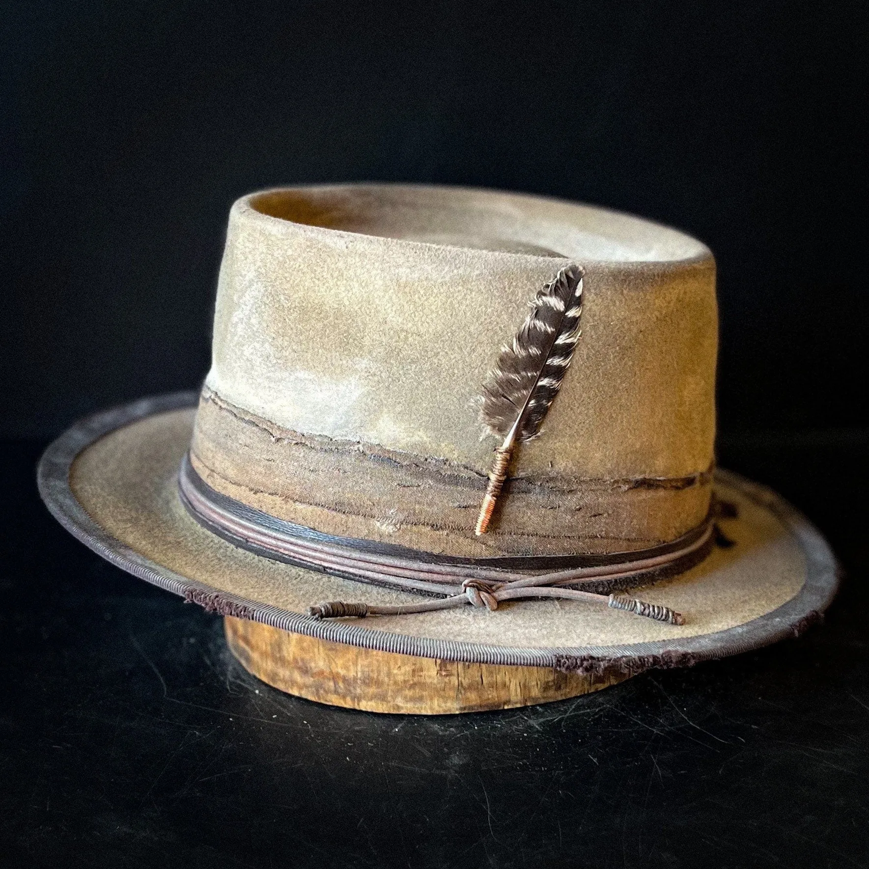 Stone Cold Killer Old-World Charm Chapeau Hat